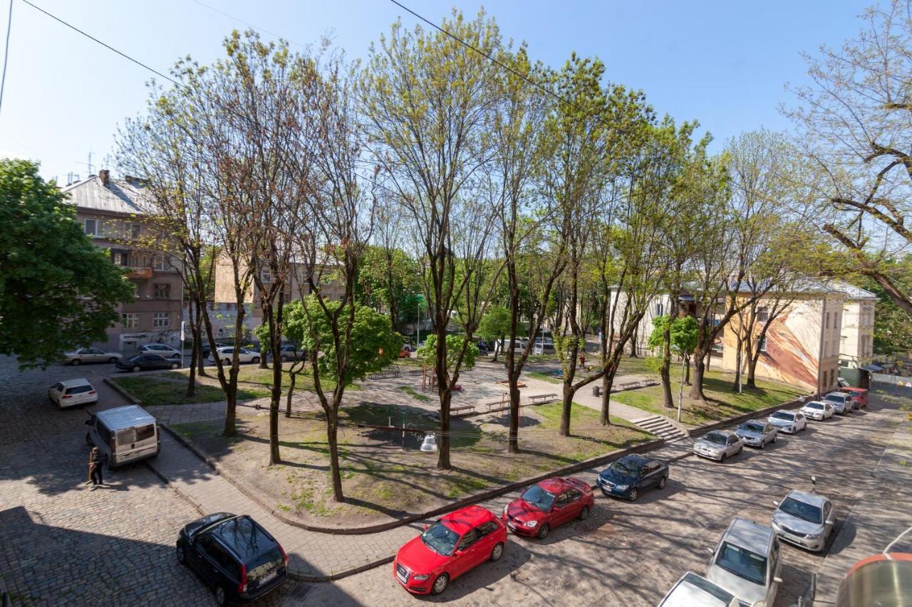 Royal Vip Apartment On Pidmurna 24 Lviv Bagian luar foto