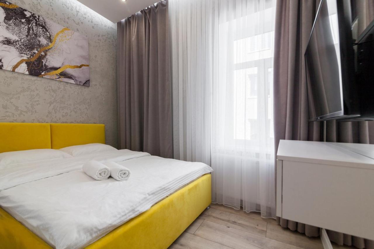 Royal Vip Apartment On Pidmurna 24 Lviv Bagian luar foto