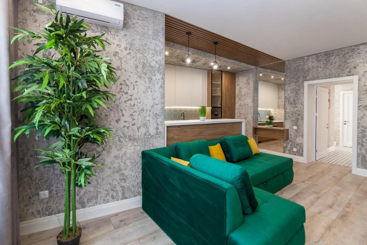 Royal Vip Apartment On Pidmurna 24 Lviv Bagian luar foto
