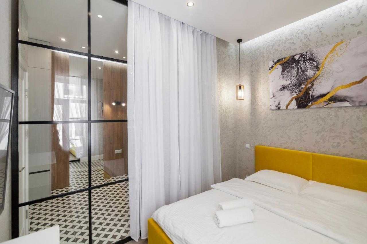 Royal Vip Apartment On Pidmurna 24 Lviv Bagian luar foto