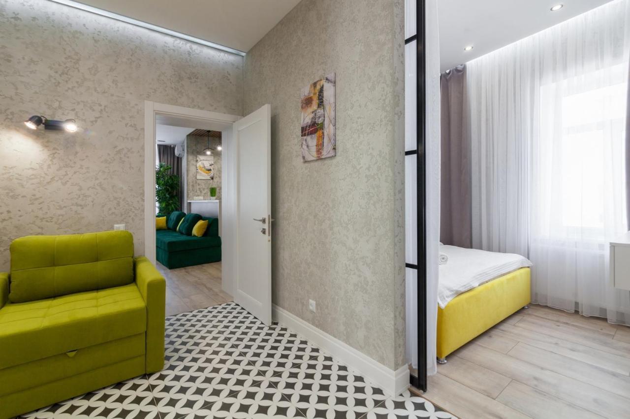 Royal Vip Apartment On Pidmurna 24 Lviv Bagian luar foto